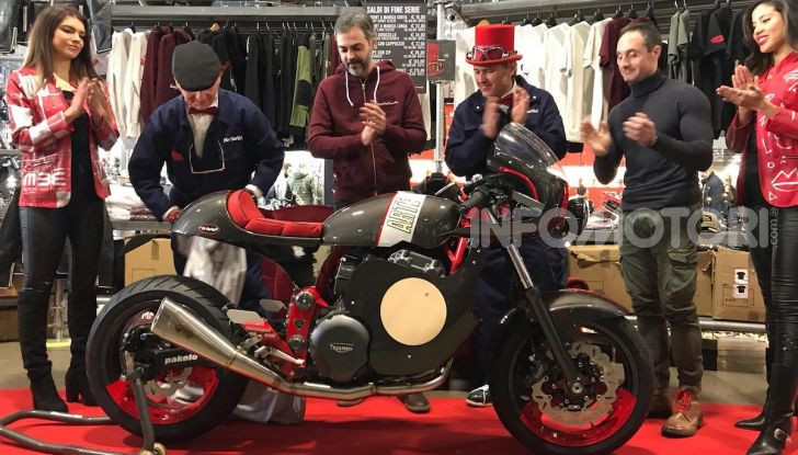 Mr. Martini incanta Motor Bike Expo con Arteria, la custom tutta cuore e passione - Foto 1 di 12