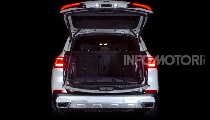 BMW X5 Timeless Edition: mai così elegante - Foto 6 di 6