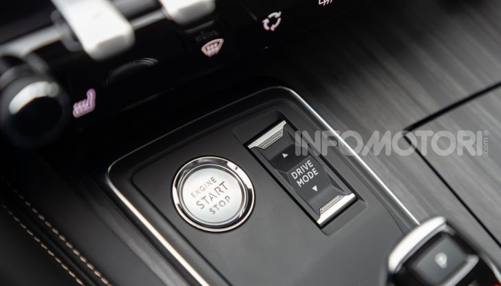 [VIDEO] La prova su strada di tutta la gamma Plug-In Hybrid di Peugeot - Foto 17 di 32