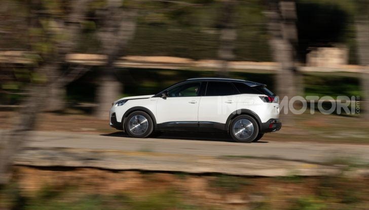 [VIDEO] La prova su strada di tutta la gamma Plug-In Hybrid di Peugeot - Foto 23 di 32