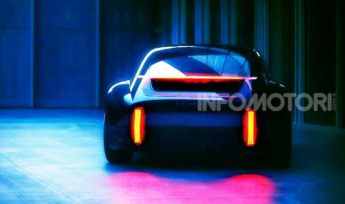 Hyundai Ioniq 6 e 7: la berlina elettrica nel 2022, il SUV nel 2024 - Foto 1 di 6