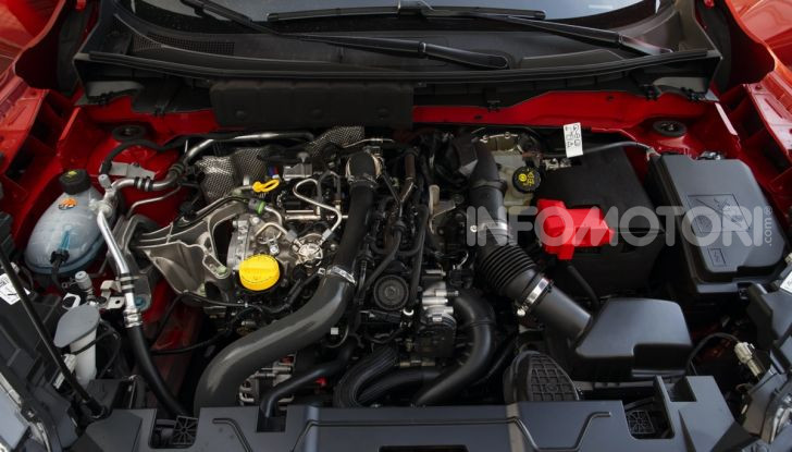 Prova su strada Nissan Juke 2020, più convenzionale e tecnologica - Foto 16 di 23