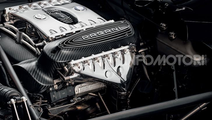 Pagani Roadster BC: V12 e 850 CV - Foto 17 di 47