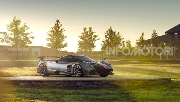 Pagani Roadster BC: V12 e 850 CV - Foto 37 di 47