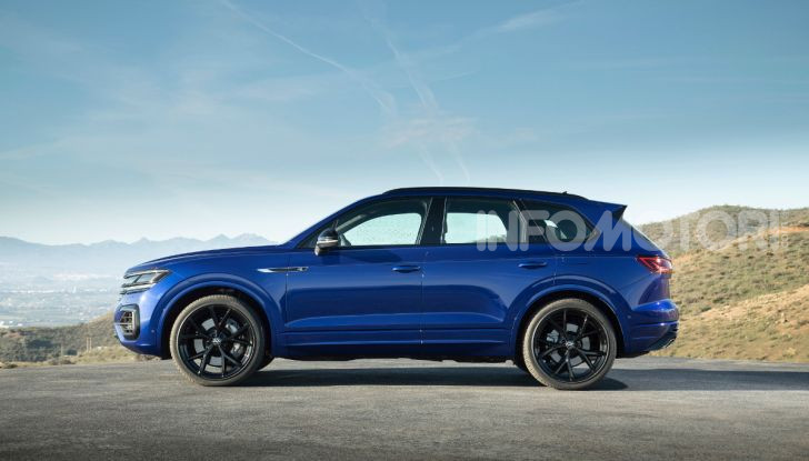 Volkswagen Touareg R 2020