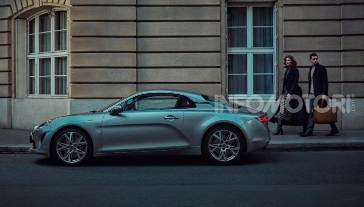 Alpine A110 Legend GT: eleganza e potenza in edizione limitata - Foto 11 di 16