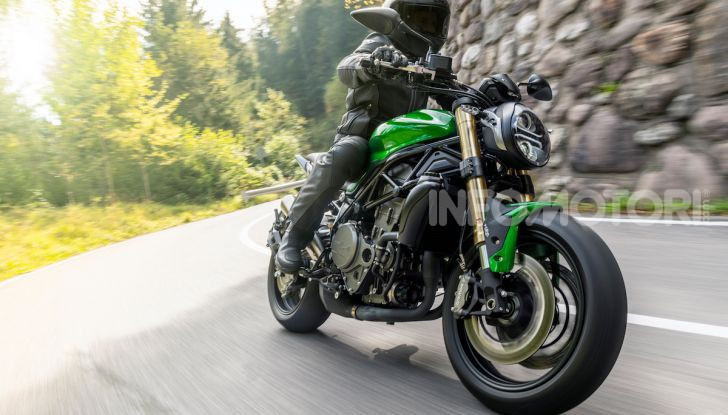 Benelli 752S: il ritorno tra le medie della casa pesarese - Foto 2 di 4