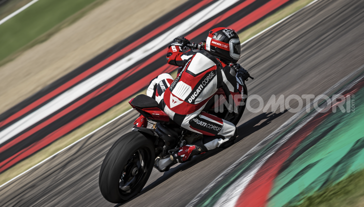 Ducati Streetfighter V4, la power naked dalla doppia personalità - Foto 14 di 16