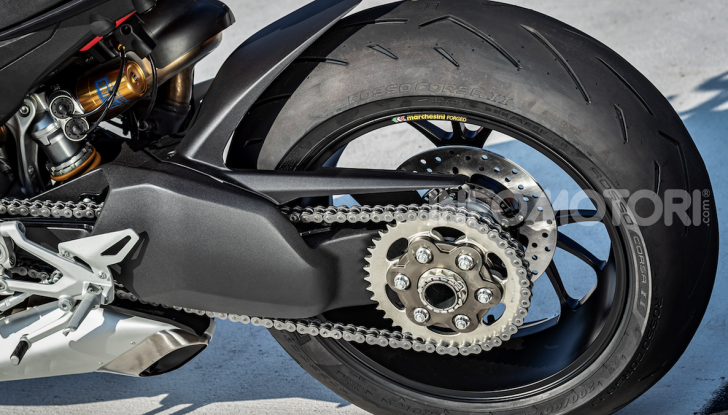 Ducati Streetfighter V4, la power naked dalla doppia personalità - Foto 3 di 16