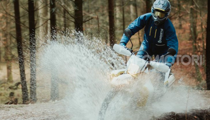 La nuova Husqvarna 701 Enduro LR arriva nei concessionari - Foto 3 di 10