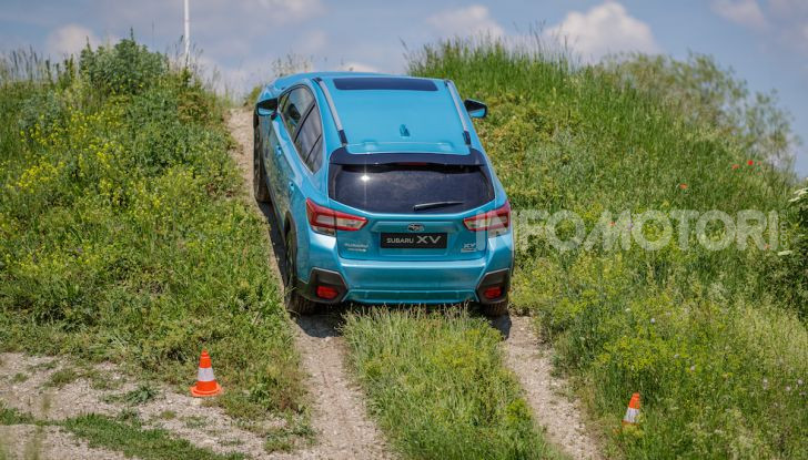 Prova su strada Subaru XV e-Boxer: il crossover compatto - Foto 31 di 32