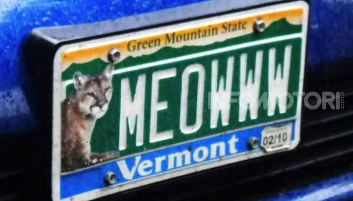 Targa auto personalizzata: si può richiedere legalmente? - Foto 8 di 15