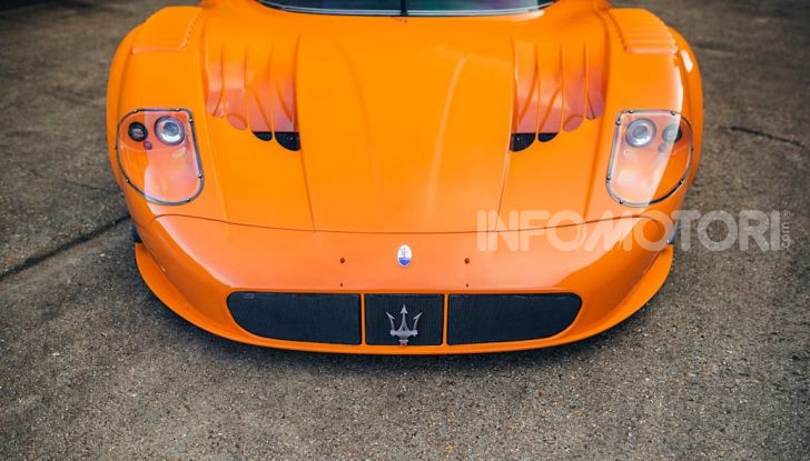 Maserati MC12 Corsa: in vendita uno dei soli 12 esemplari costruiti - Foto 14 di 18