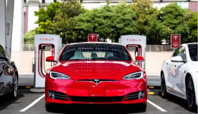 L’auto elettrica e ibrida in Italia: tanto interesse, ma ancora tanti dubbi