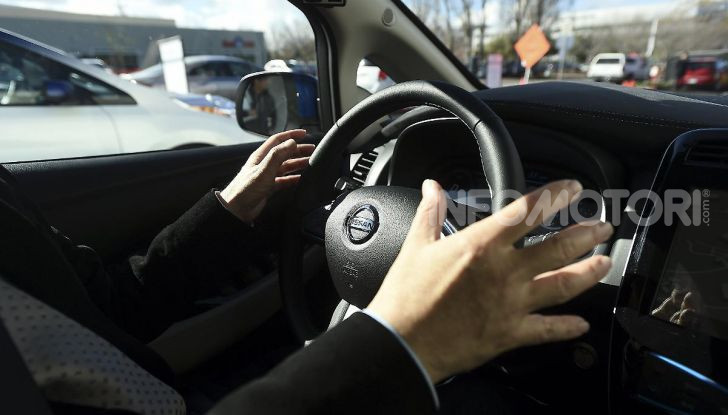 Coronavirus riapertura auto maggio 2020