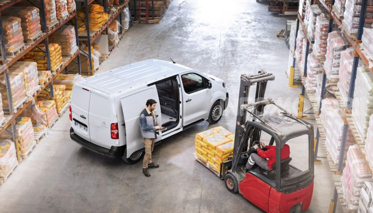 Citroen Ë-Jumpy, il nuovo veicolo commerciale elettrico di Stellantis - Foto 7 di 7