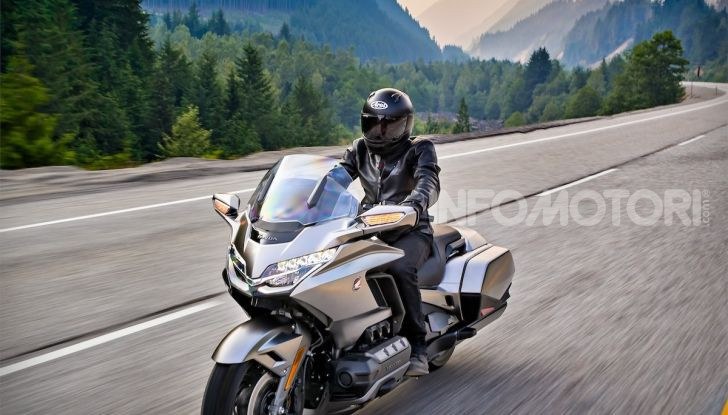 Honda GL1800 Gold Wing 2020: Android Auto affianca il sistema Apple Car Play - Foto 2 di 19