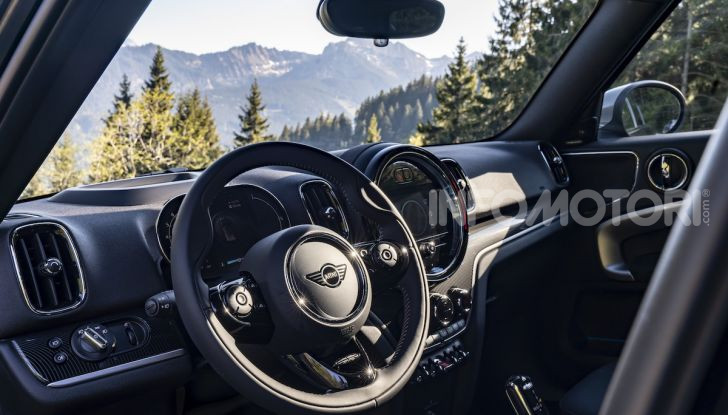 Mini Countryman 2020: motorizzazioni Euro 6D e tanta tecnologia - Foto 7 di 23