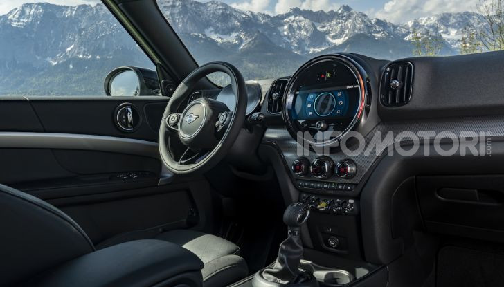 Mini Countryman 2020: motorizzazioni Euro 6D e tanta tecnologia - Foto 22 di 23