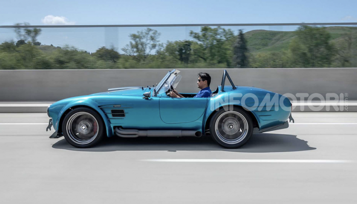 Nuova Shelby Cobra, replica ufficiale di Superperformance - Foto 11 di 11