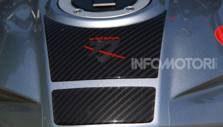 Test ride Suzuki Katana Jindachi: la naked che unisce potenza ed eleganza - Foto 14 di 40