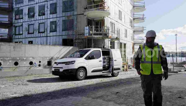 Toyota Proace City: due versioni e quattro motorizzazioni per un uso a 360° - Foto 34 di 36