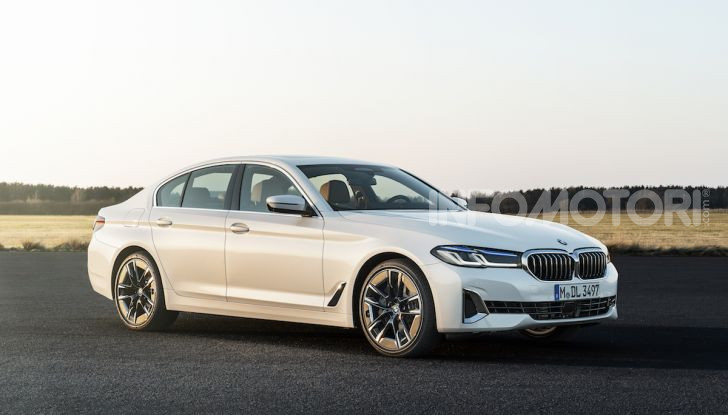 BMW: a marzo arriva l’ibrido plug-in per Serie 3 e Serie 5 - Foto 26 di 32