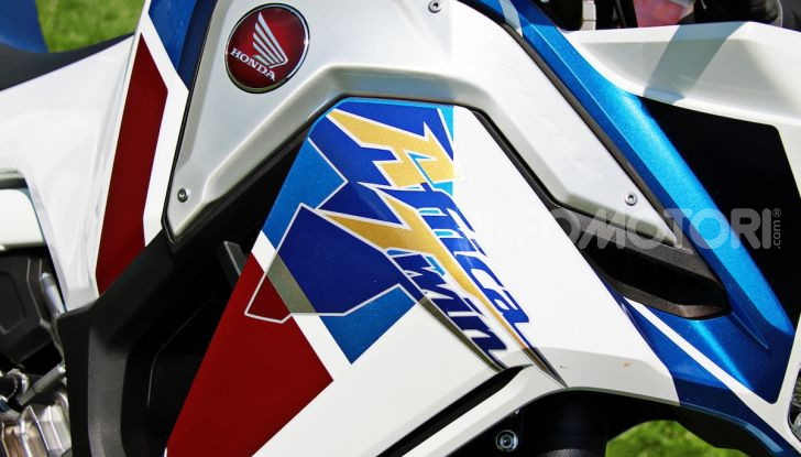 [VIDEO] Prova Honda Africa Twin 1100 Adventure Sports: regina su strada e off-road - Foto 11 di 20