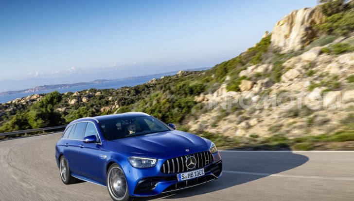 Mercedes-AMG E 63 4MATIC: berlina e station wagon fanno rima con prestazioni e comfort - Foto 17 di 51
