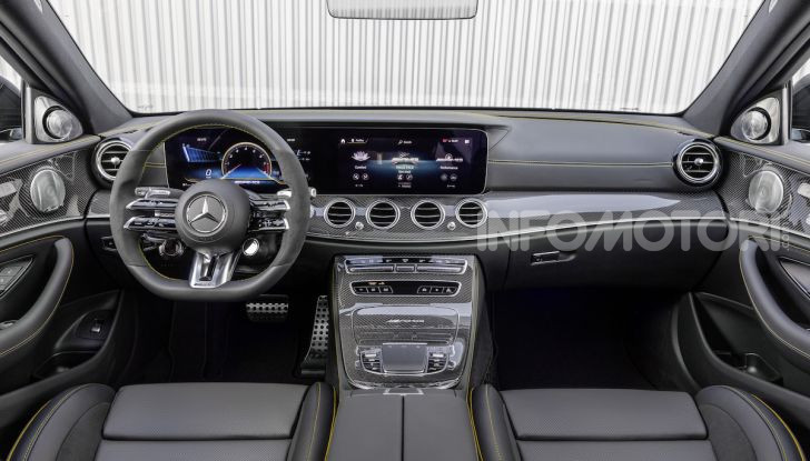 Mercedes-AMG E 63 4MATIC: berlina e station wagon fanno rima con prestazioni e comfort - Foto 35 di 51