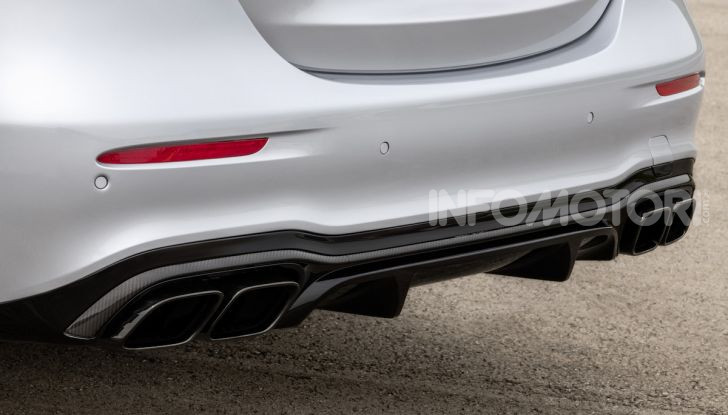 Mercedes-AMG E 63 4MATIC: berlina e station wagon fanno rima con prestazioni e comfort - Foto 49 di 51