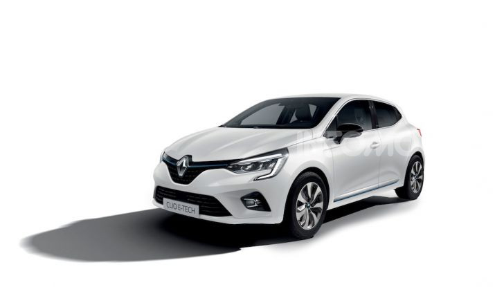 Renault apre gli ordini di Clio Hybrid e Captur Plug-In Hybrid - Foto 18 di 21