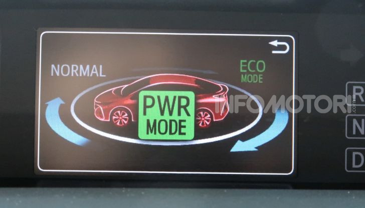 [VIDEO] Toyota Prius Plug-in Hybrid: test drive, autonomia, prestazioni - Foto 29 di 36