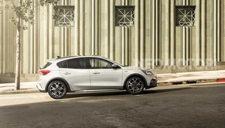 Ford Focus EcoBoost Hybrid 2020