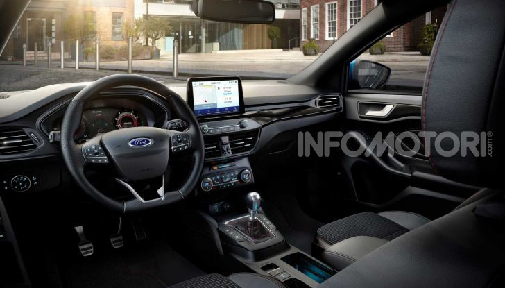Ford Focus EcoBoost Hybrid 2020