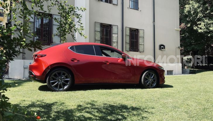 Test Drive Mazda3 2.0 da 180 cv Mild Hybrid - Foto 12 di 21