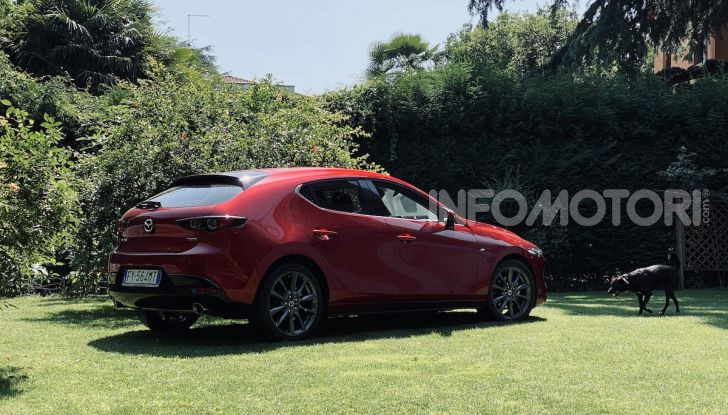 Test Drive Mazda3 2.0 da 180 cv Mild Hybrid - Foto 10 di 21