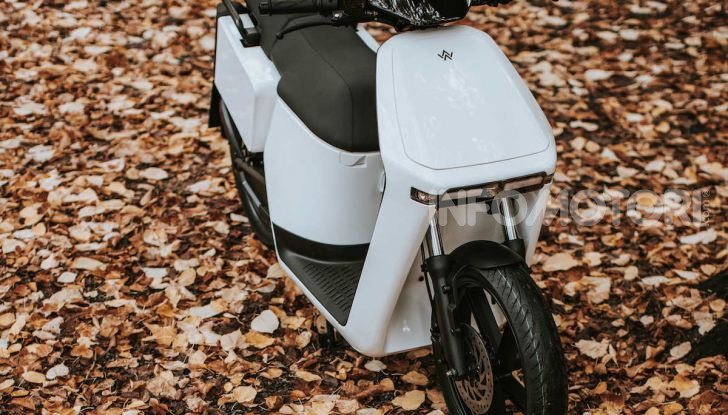 La mobilità elettrica fa WoW: ecco i nuovi scooter in gamma - Foto 2 di 5