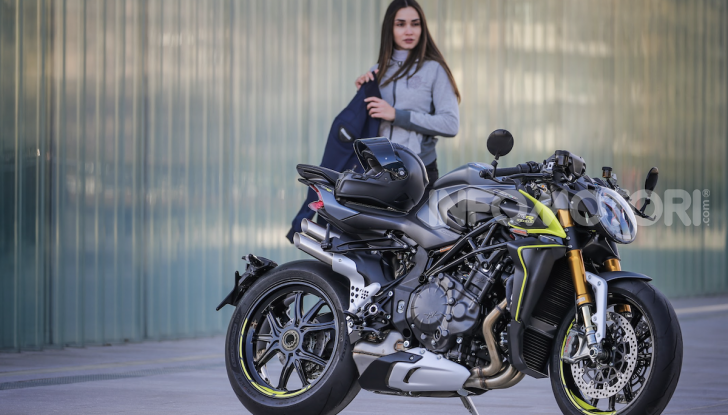 MV Agusta Brutale 1000 RR 2020: 208 CV di stile - Foto 13 di 14