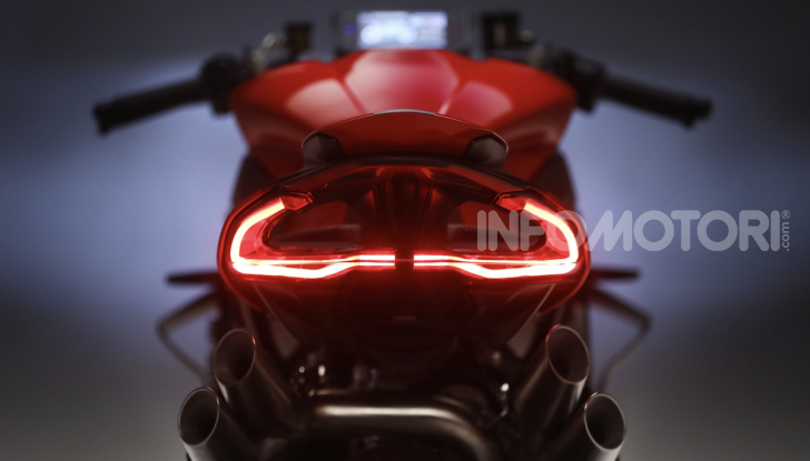 MV Agusta Brutale 1000 RR 2020: 208 CV di stile - Foto 4 di 14
