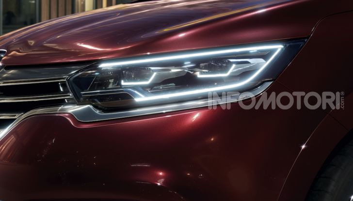 Nuova Renault Espace: look da crossover e tanta tecnologia - Foto 16 di 34