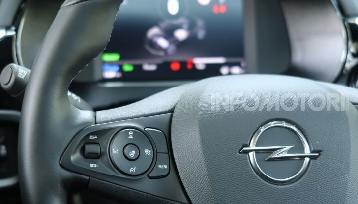 Opel Corsa-e alimentata dal Sole? In Germania è possibile! - Foto 17 di 31