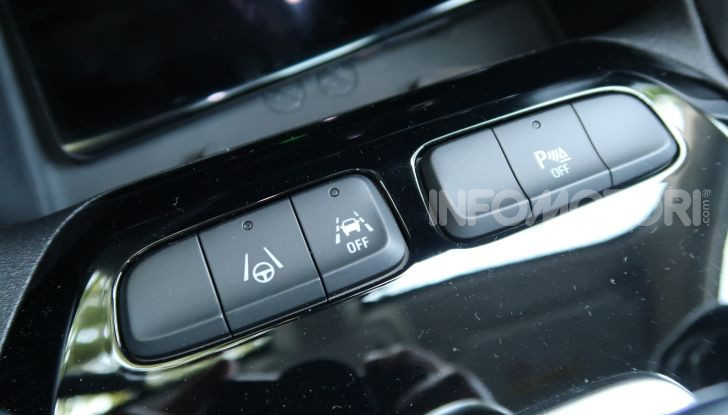 Opel Corsa-e alimentata dal Sole? In Germania è possibile! - Foto 28 di 31