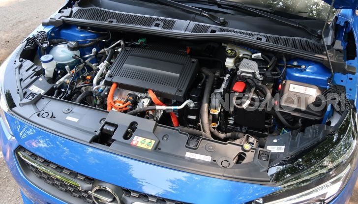 Opel Corsa-e alimentata dal Sole? In Germania è possibile! - Foto 23 di 31