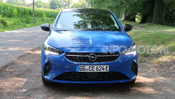 Opel Corsa-e alimentata dal Sole? In Germania è possibile! - Foto 3 di 31