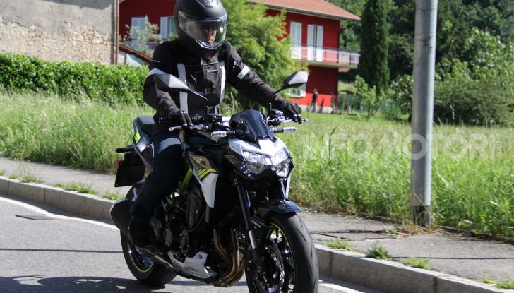 Prova Kawasaki Z900: 125 CV di puro godimento - Foto 13 di 31