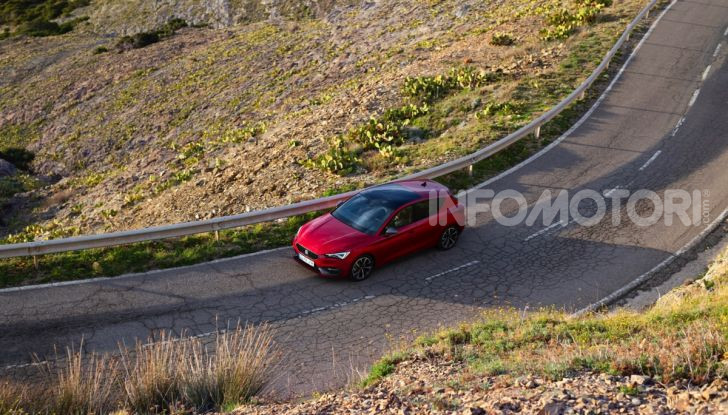 [VIDEO] Prova Seat Leon 2020 Hybrid: Attitudine Premium! - Foto 16 di 37