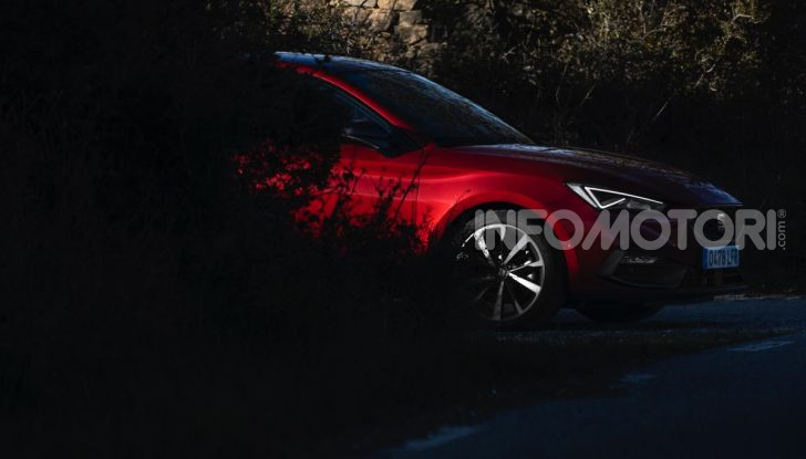 [VIDEO] Prova Seat Leon 2020 Hybrid: Attitudine Premium! - Foto 6 di 37