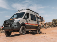 Storyteller Overland: tris di camper su base Mercedes Sprinter
