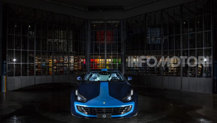 Ferrari GTC4 Azzurra Lapo Elkann